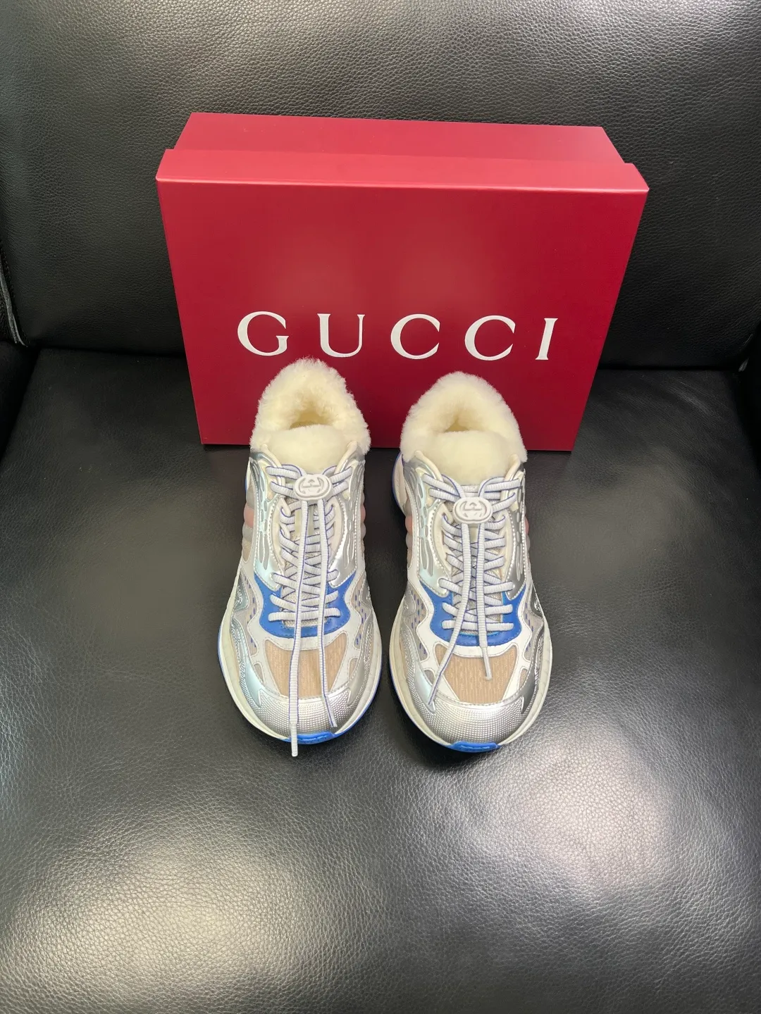 Men's shoes 💰980 Gucci high quality top crafts Gucci counter new original configuration, imported Italian cowhide fabric, imported wool lining cowhide pad, breathable and comfortable, sole: original factory special supply original sole super comfortable, original factory and single goods, welcome to compare, code number 39-44 (customized 38 45)